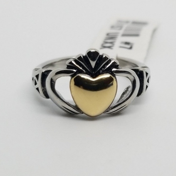 SALE☆Irish Claddagh Ring - Picture 1 of 7